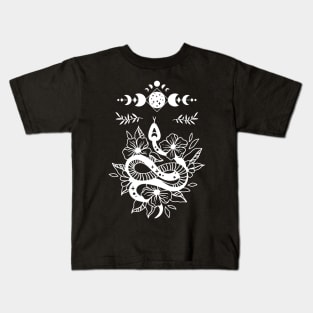 Aesthetic Halloween Snake Lover Moon Creepy Witchy Kids T-Shirt